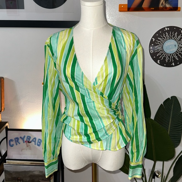 Zara Green striped multicolored wrap top - Picture 11 of 15